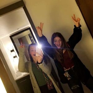 Meet your Posher, Elaina